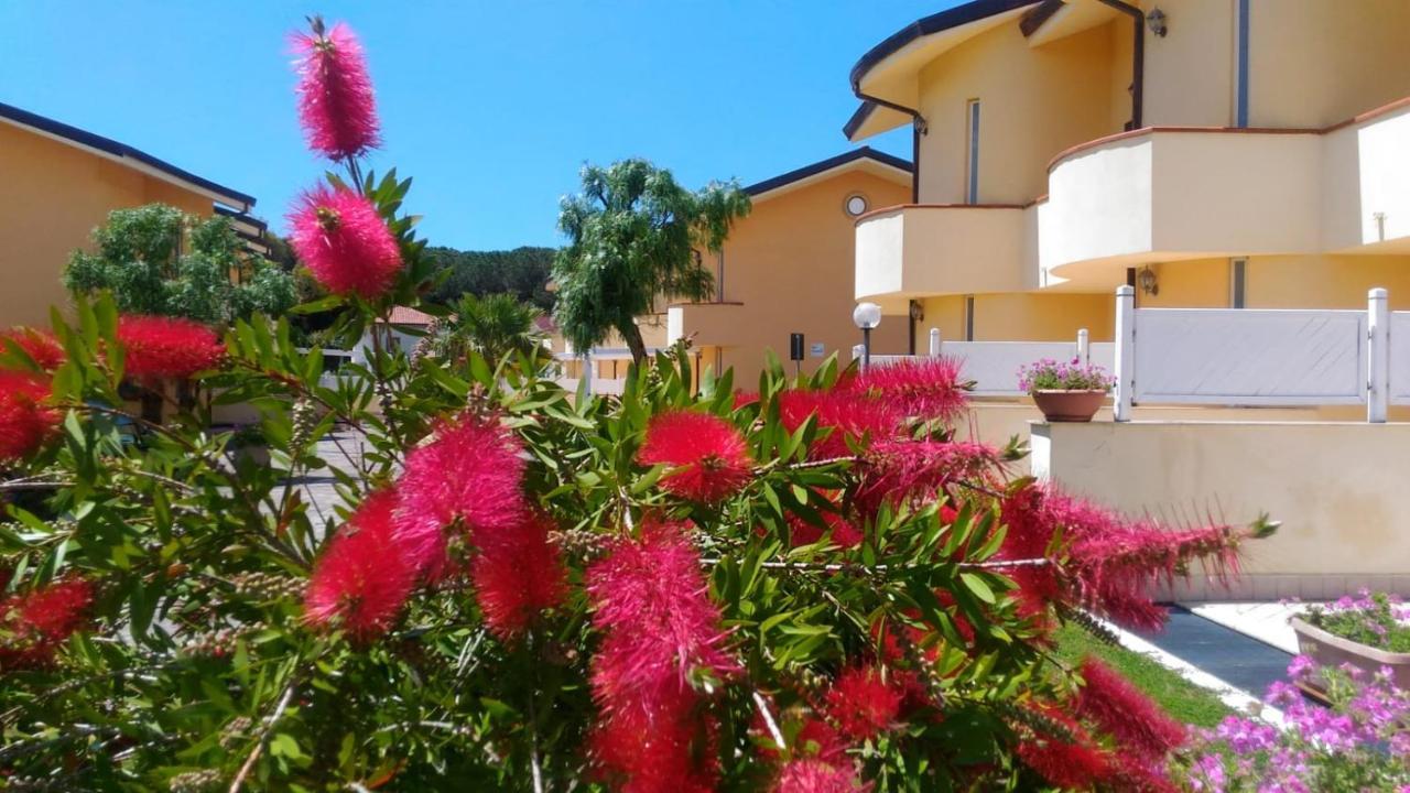 Aparthotel Conca Degli Dei Paestum Exterior foto