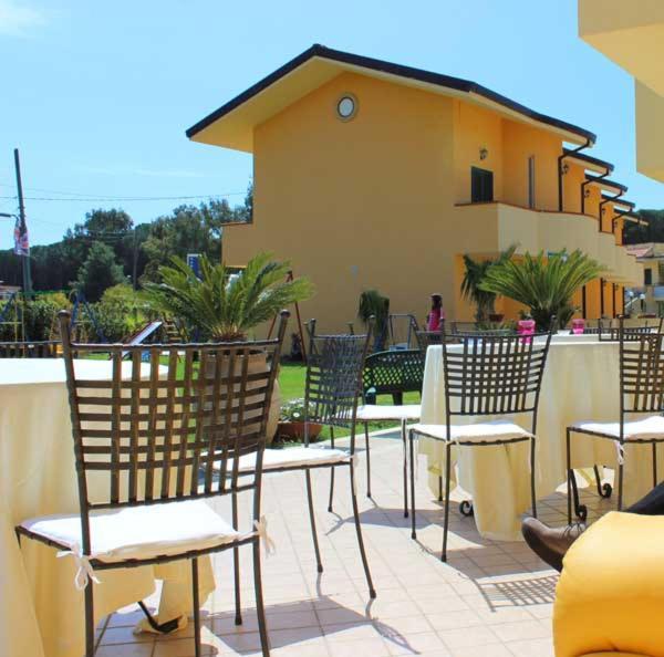 Aparthotel Conca Degli Dei Paestum Exterior foto